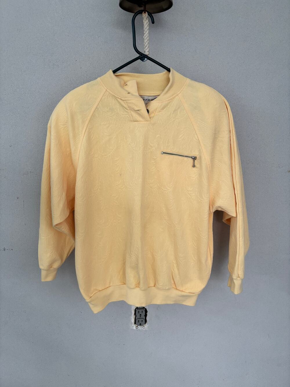 1980's Vintage Butter Yellow Pullover Oversized Sweater with Sinched Waist